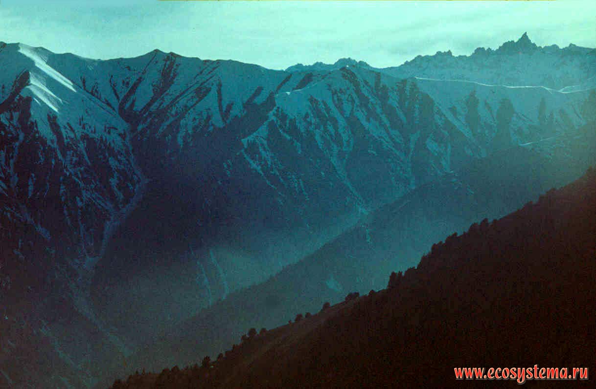 Western Tian-Shan. Chatkal Ridge.